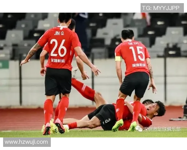 广州恒大与深圳佳兆业对决精彩瞬间回顾与点球争议分析